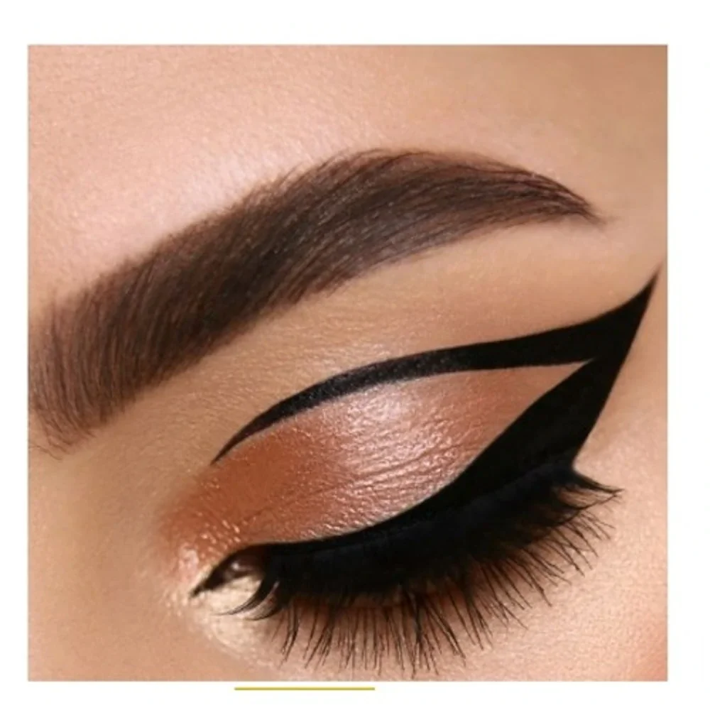 Bellapierre liquid eyeliner